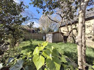 Photo 13- click for photo gallery